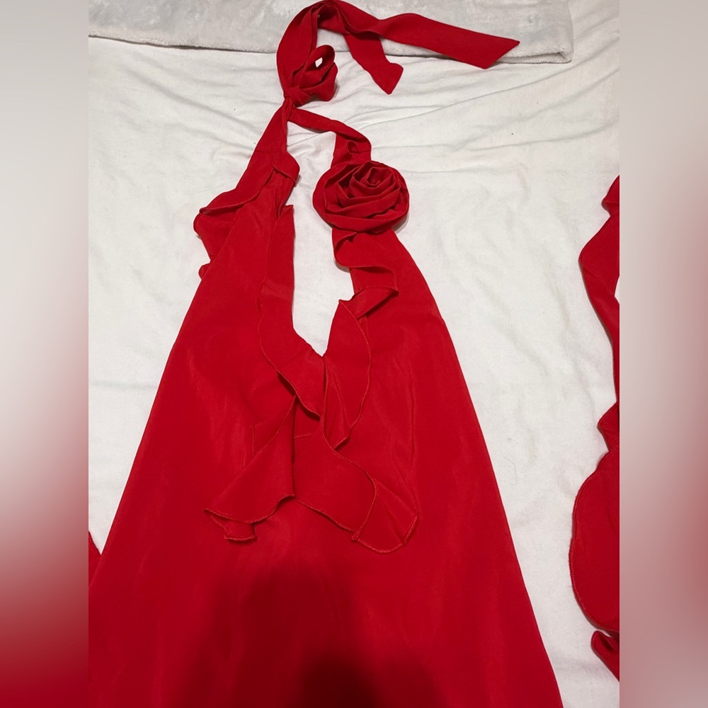 PrettyLittleThing Red Ruffle Halter Dress - Picture 3 of 5